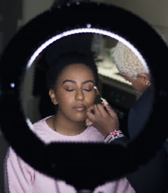 Doing makeup through a ring light